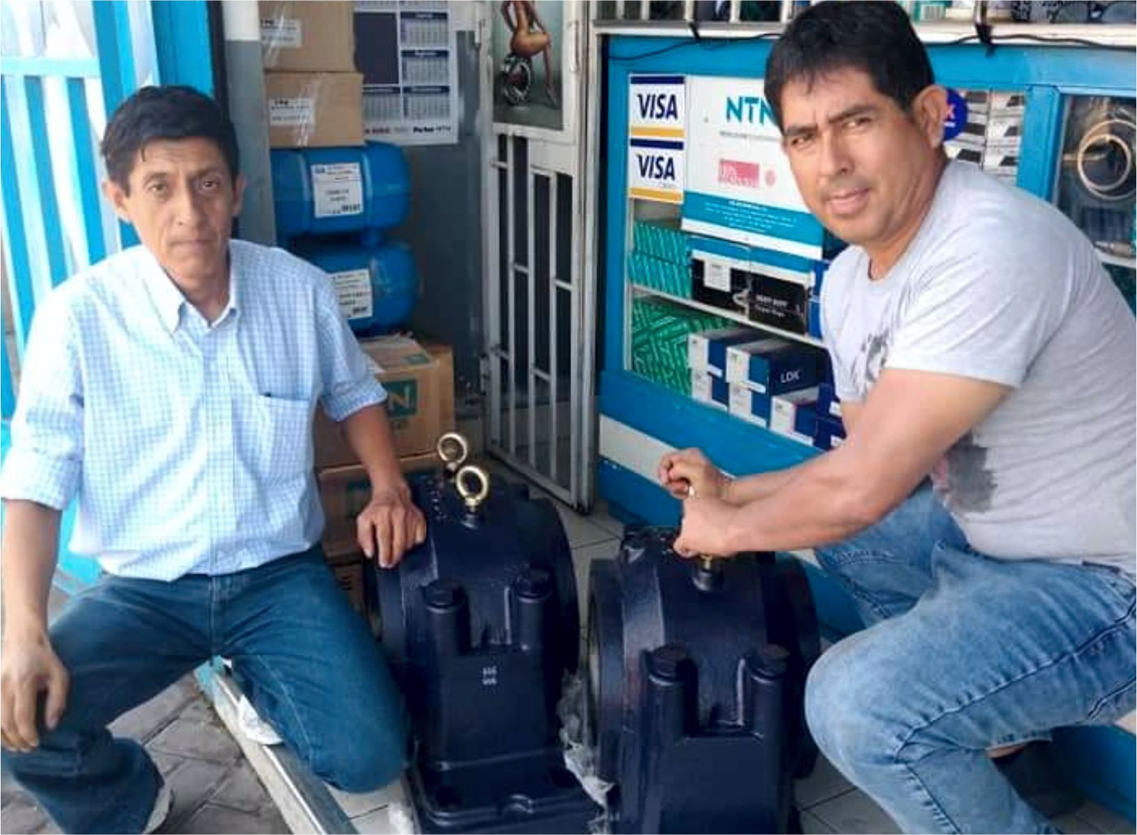 Pedidos listos para entregar al sector pesquero desde nuestros almacenes de la Av. Enrique Meiggs N° 300 (Rodimport SRL - Chimbote, Perú)