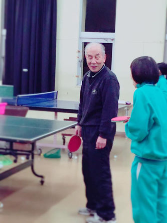 卓球クラブ監督