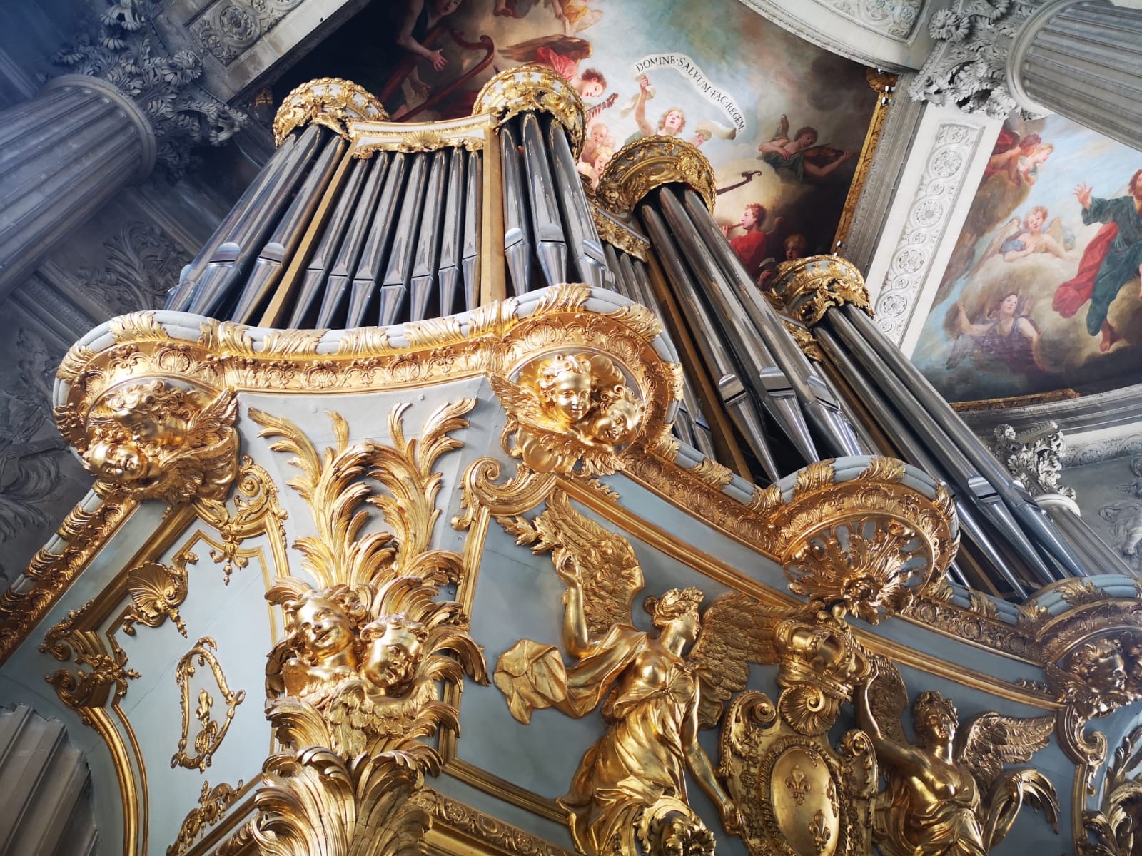 L'Orgue vue de coté
