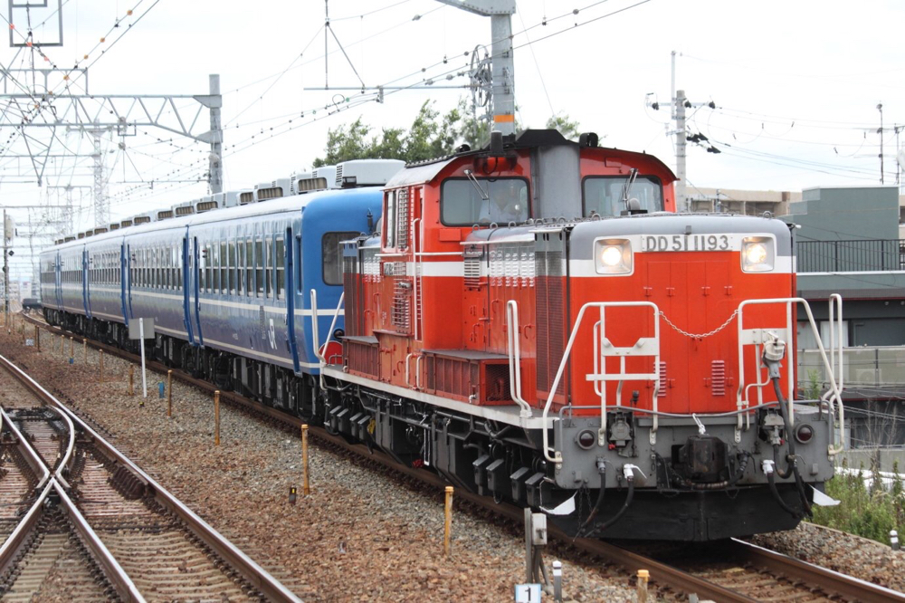 DD51形液体式ディーゼル機関車 - 鉄道写真館 DD51形液体式ディーゼル機関車 - 鉄道写真館