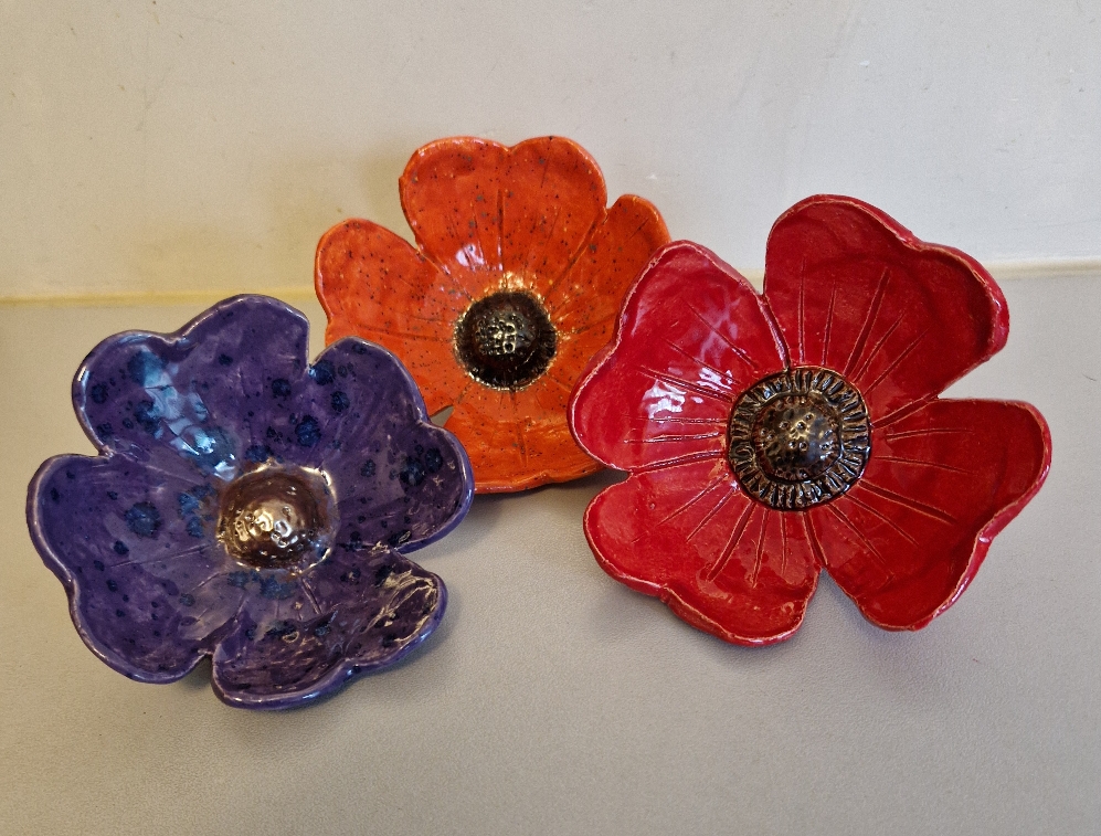Bloemen voor op een staaf. Ca 10 cm omvang.