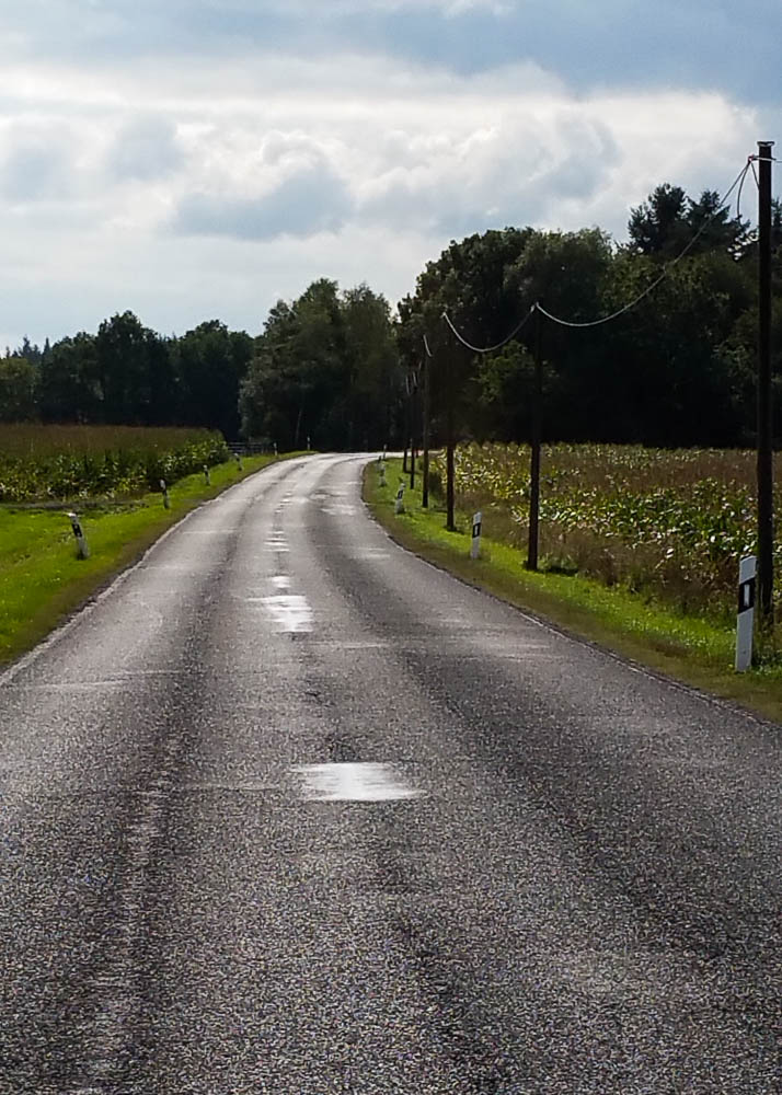 Nach Bezwingung der Steigung nach Geisfeld führt der Weg weiter nach Hermeskeil