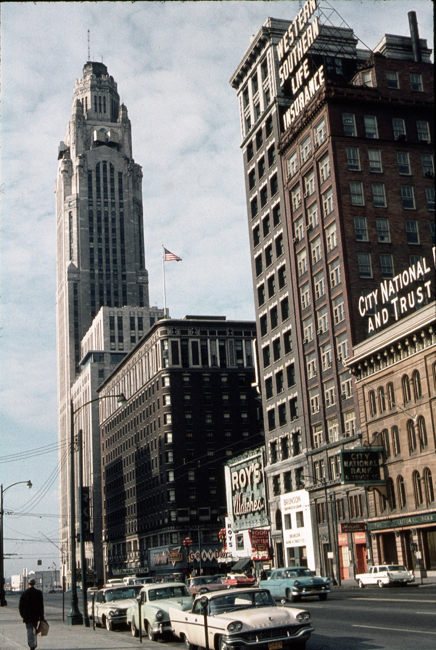 USA 135
