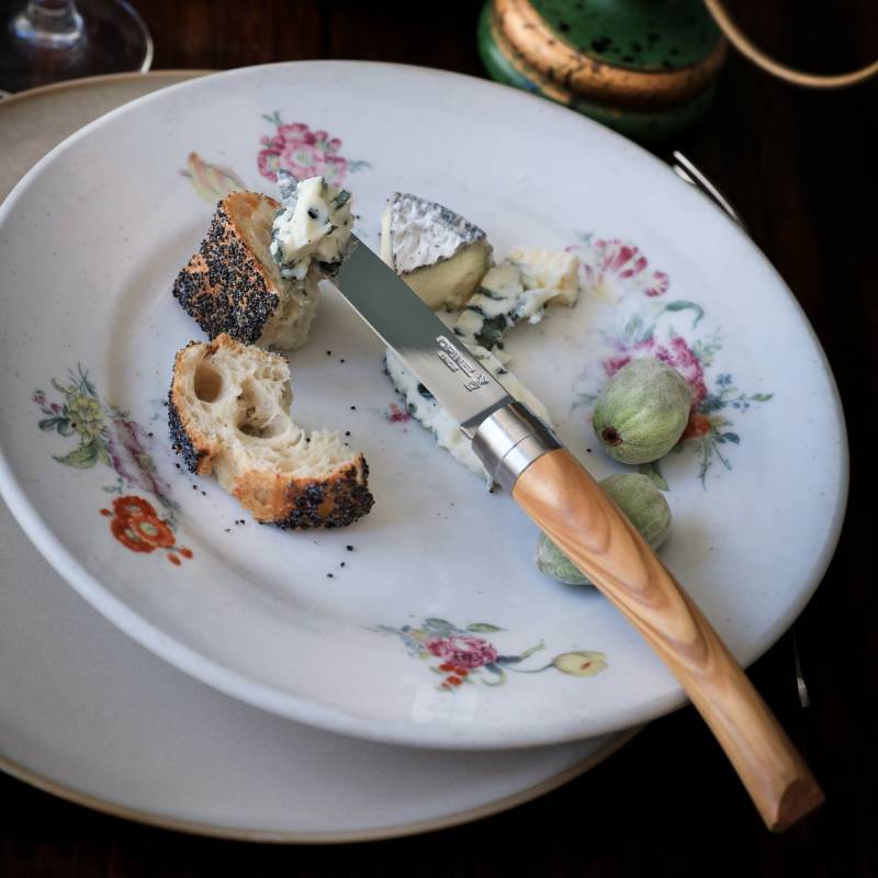 Table Chic Olivier, Couteau Espace Nature Espalion.