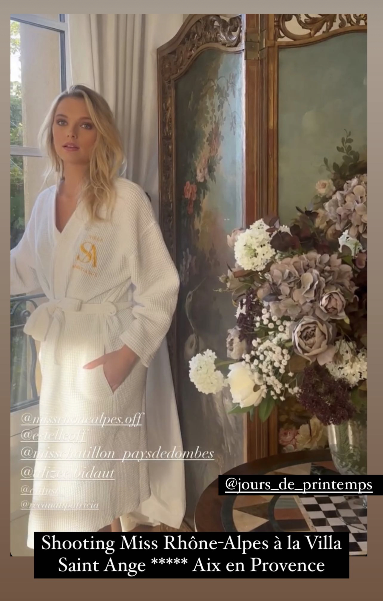bouquet-fleurs-artificielles-haut-de-gamme-villa-saint-ange-aix-en-provence