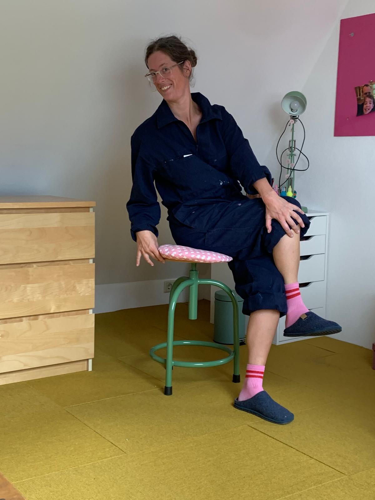 And it really does not bother the seated! :)