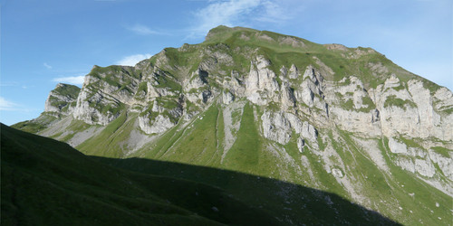 En remontant vers le lac depuis la cabane du Barca ( photo Clément google earth)