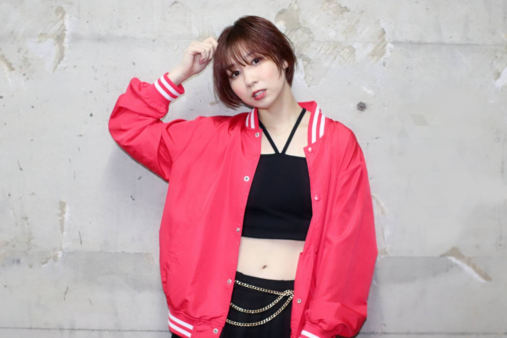 春名ともみ《リーダー・ピンク担当》