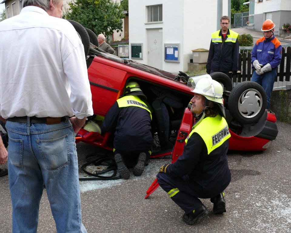 Alterskameraden,die bei dieser Übung dabei waren