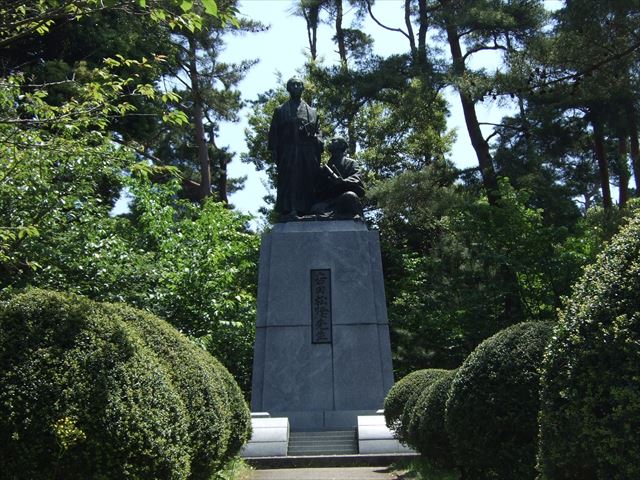 ﻿吉田松陰と金子重輔の像