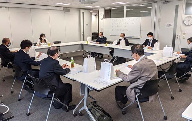 お菓子とわたし 作文コンテスト 大正15年創刊の全国紙 菓子食品新聞