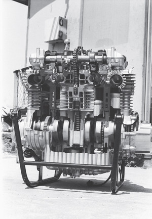Eclaté du moteur