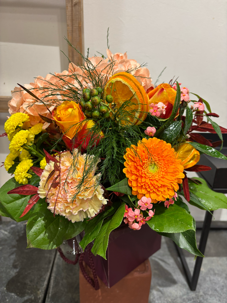bouquet rond couleurs chaudes