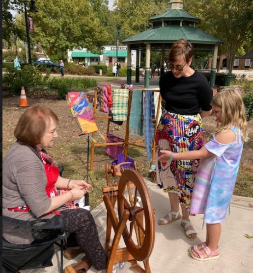 Spinning and Weaving Week in Travelers Rest, SC cinmoore