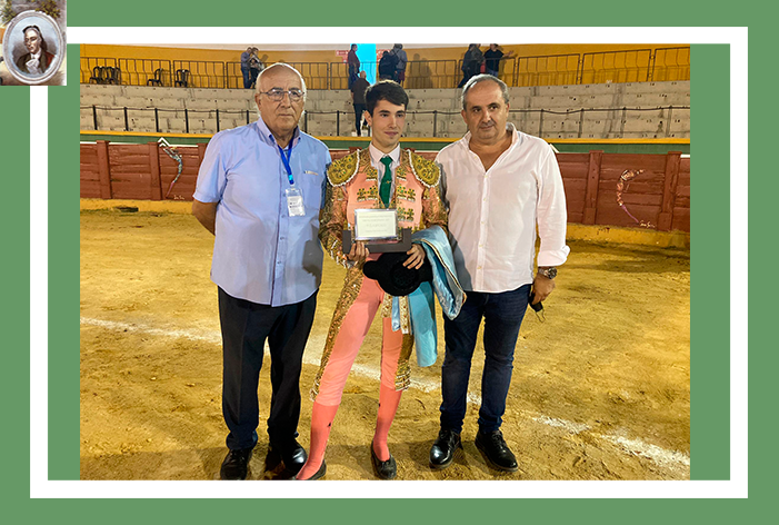 Ángel Delgado, declarado “Triunfador” en la gran final de Estepona, del XXIII Ciclo de Becerristas