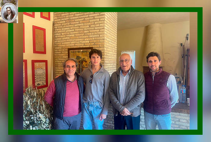 Andrés Roca Rey mantiene un encuentro con la dirección de la Asociación Andaluza de Escuelas Taurinas “Pedro Romero”