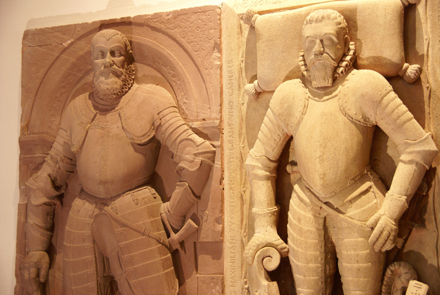 Dalles funéraires de Lazare de Schwendi (à droite) et de son fils - Eglise de Kientzheim (Haut-Rhin)