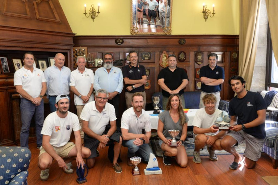MARTÍN BERMÚDEZ DE LA PUENTE Y ÁNGELA PUMARIEGA GANAN EL TROFEO SAN ROQUE