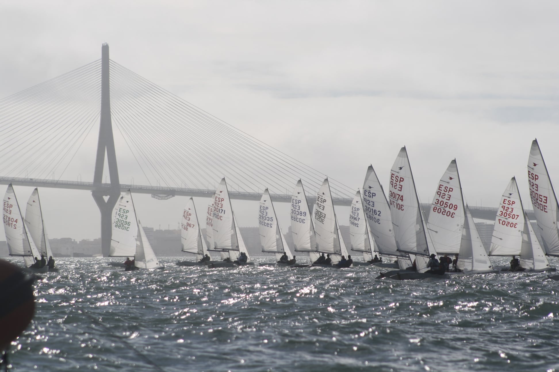 GERARDO OSES Y NELÍN SUÁREZ GANAN LA REGATA DEL JAMÓN