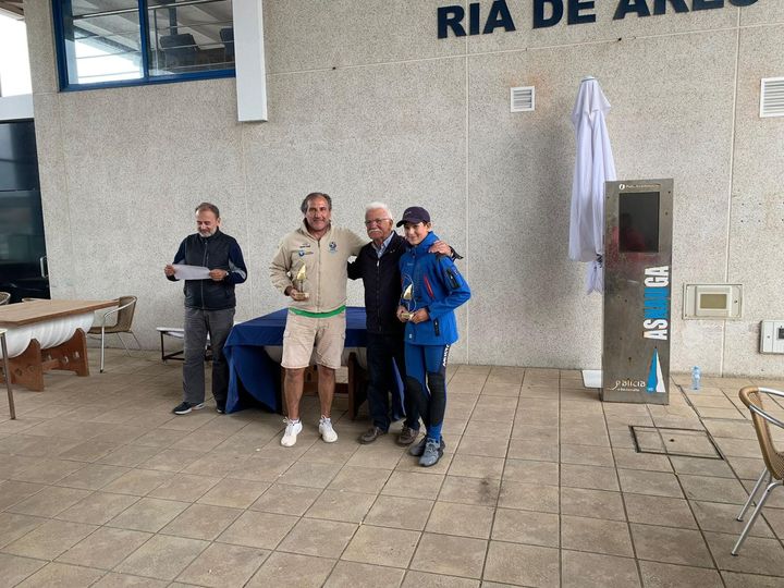 JAIME DE MIRANDA Y ANDRÉS GAGO GANAN LA REGATA RÍA DE ARES