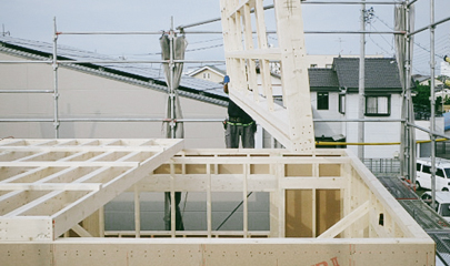 ハコイエ家づくりの流れ Step 8 上棟