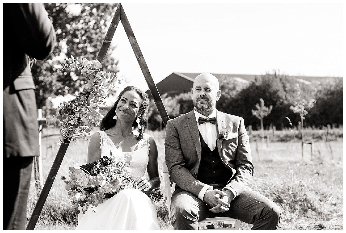 boho elopement Neimeshof Kempen boho Hochzeit freie Trauung Scheunenhochzeit Hochzeitsfotograf Niederrhein Jane Weber 