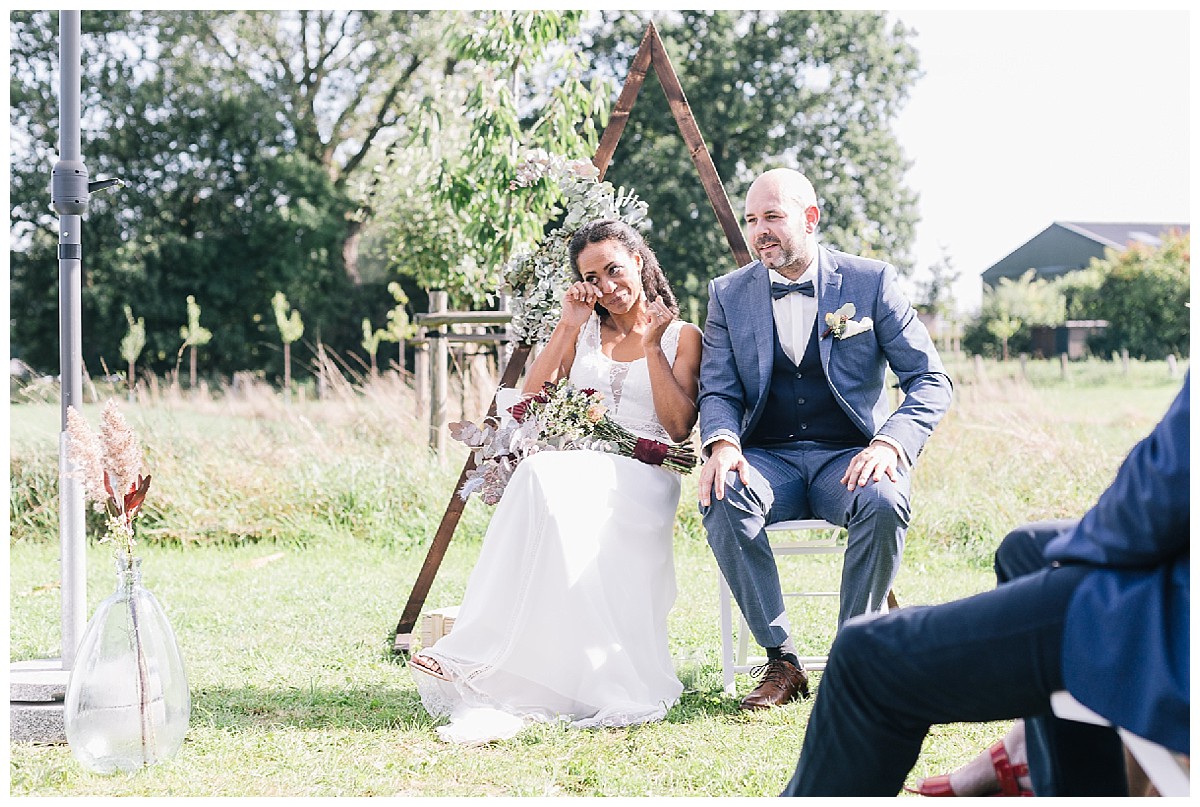 boho Brautpaar Neimeshof Kempen boho Hochzeit freie Trauung Scheunenhochzeit Hochzeitsfotograf Niederrhein Jane Weber 