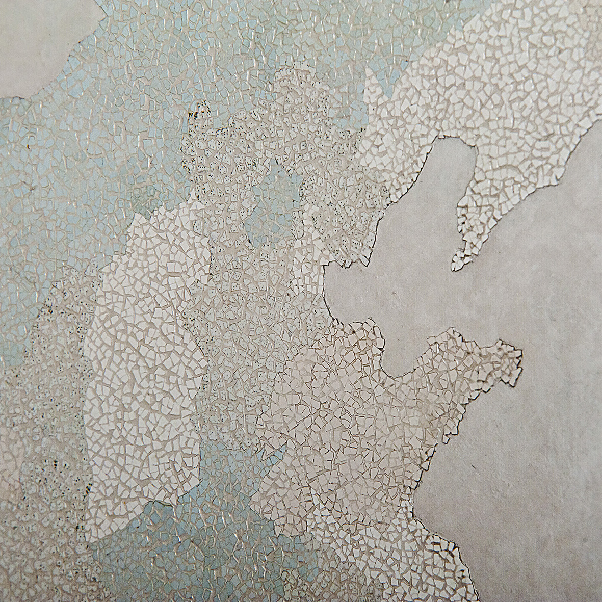 Provinces de Chine  - Laque avec incrustation de coquilles d'œufs, finition vernis - Dimension : 100 x 100 cm