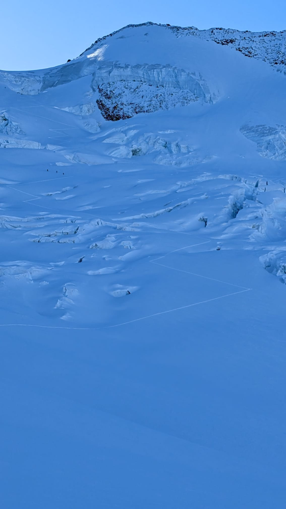 Gletscherlabyrinth im Aufstieg zum Grossgrünhorn