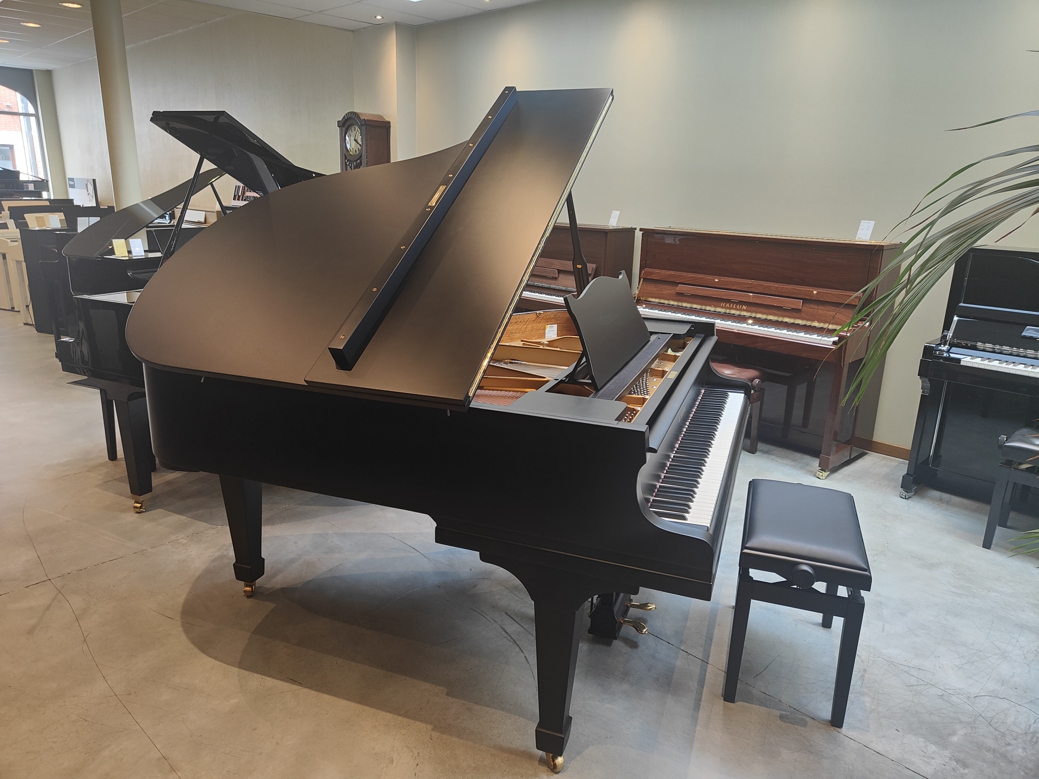 Tweedehands Kawai No 500 (Serienummer 45561) Piano's Noton 7