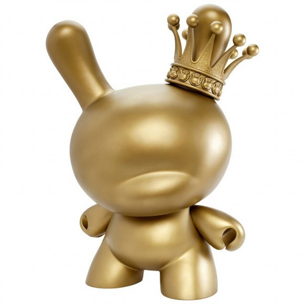 Tristan eaton gold king dunny