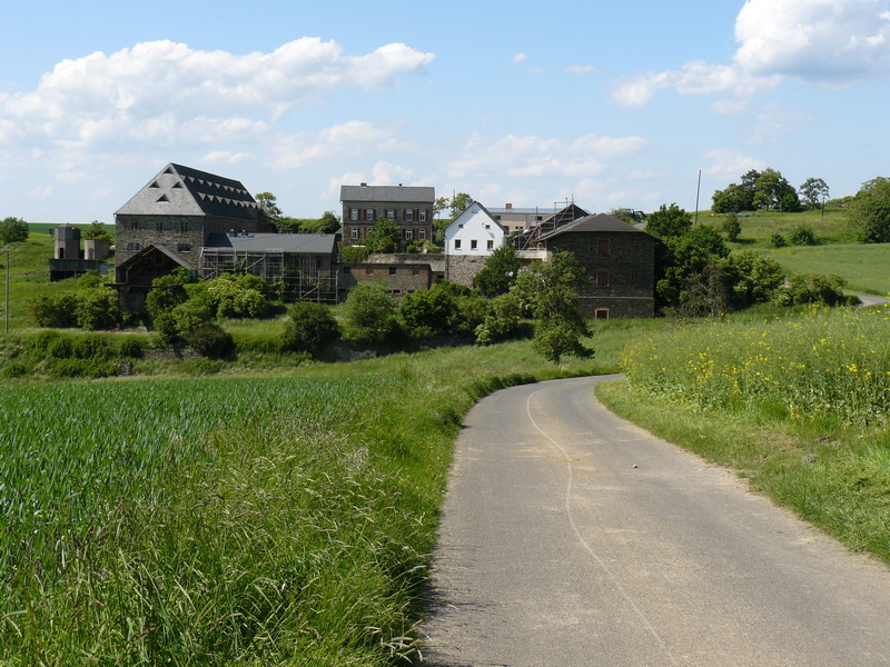 Hof Offenthal, ältester Siedlungsplatz in der Gemarkung, ehemalige preussische Staatsdomäne