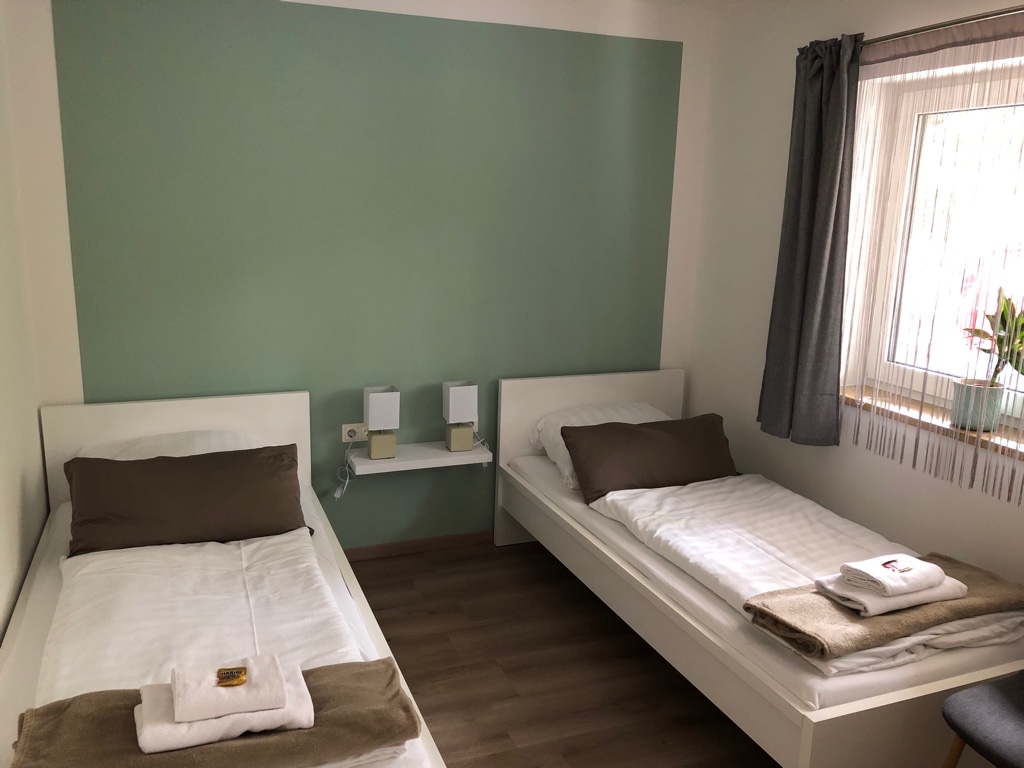 Wohnung Madrid Ferienwohnungen Enzenhofer Weissenburg In Bayern