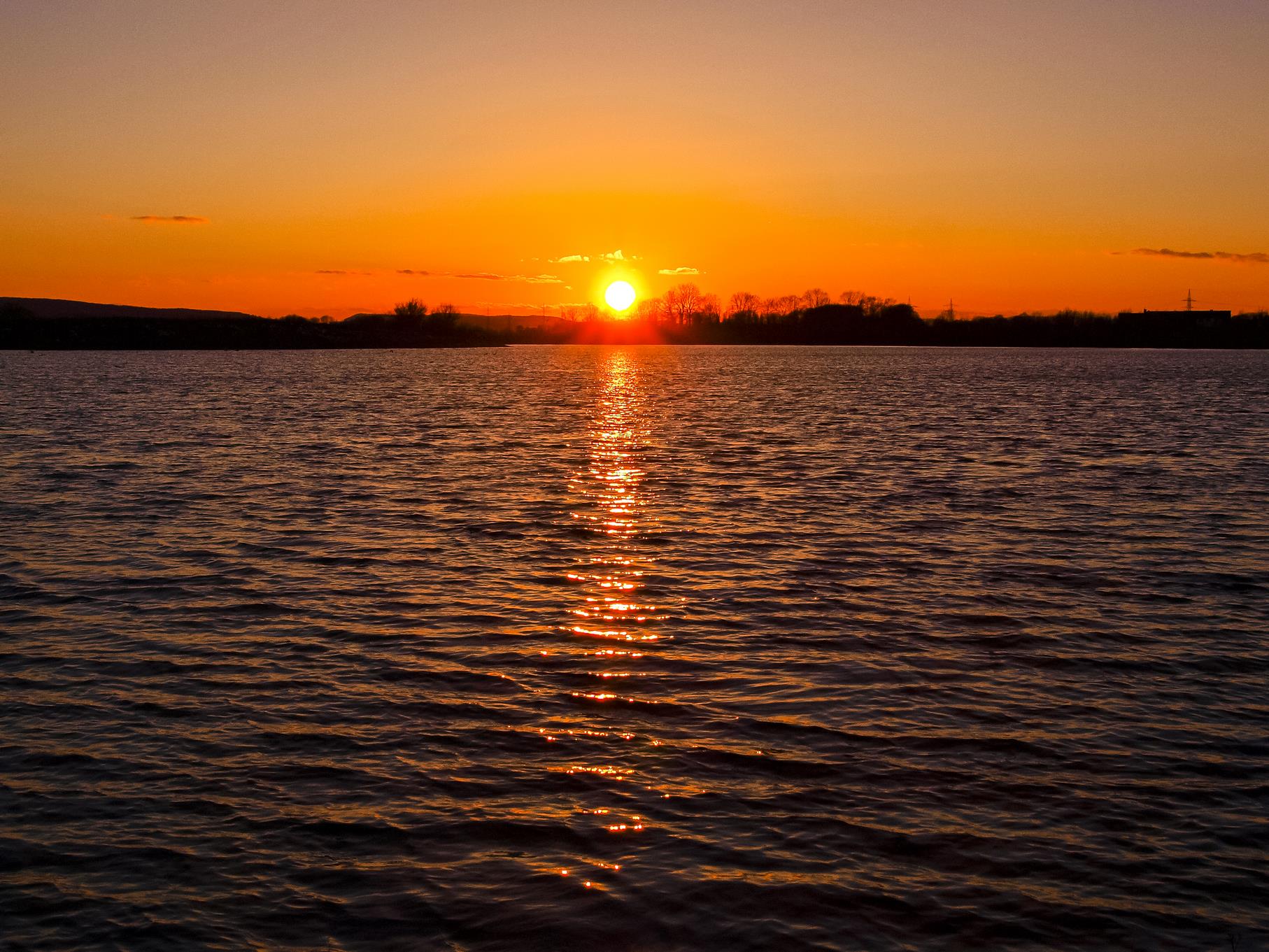 Sonnenuntergang am westlichen Teich.