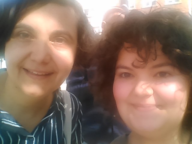 Selfie amb l’escriptora Marina Espasa, una antiga companya Quellegista que em va fer molta il•lusió retrobar!