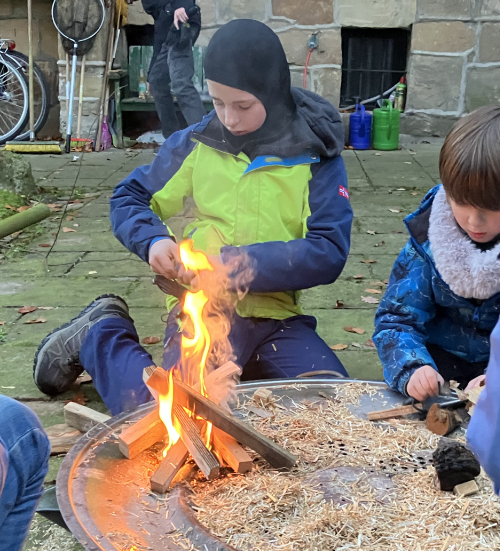 Feuer machen mit dem Zunderpilz