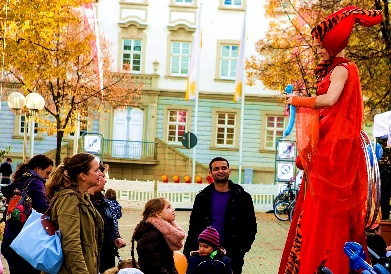 Stelzenlauf mit Ballontieren in Ludwigsburg