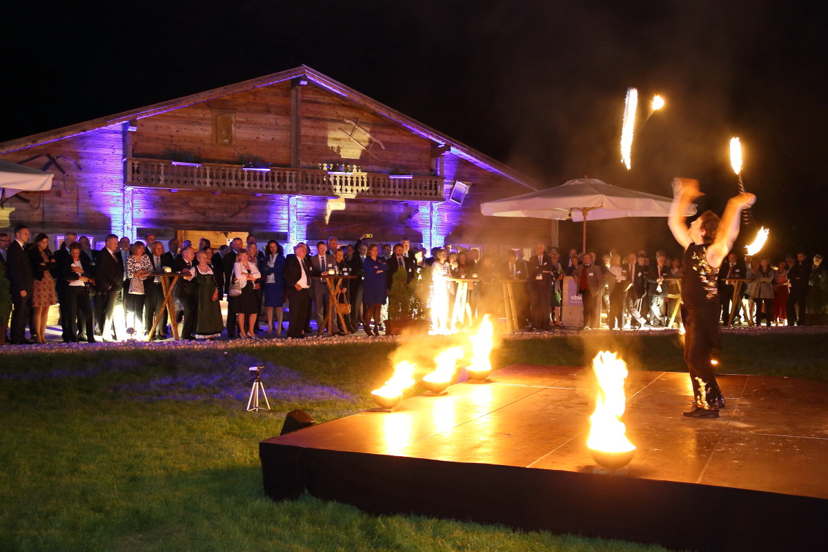 Feuershow auf der Bayerischen Wirtschaftsnacht in München