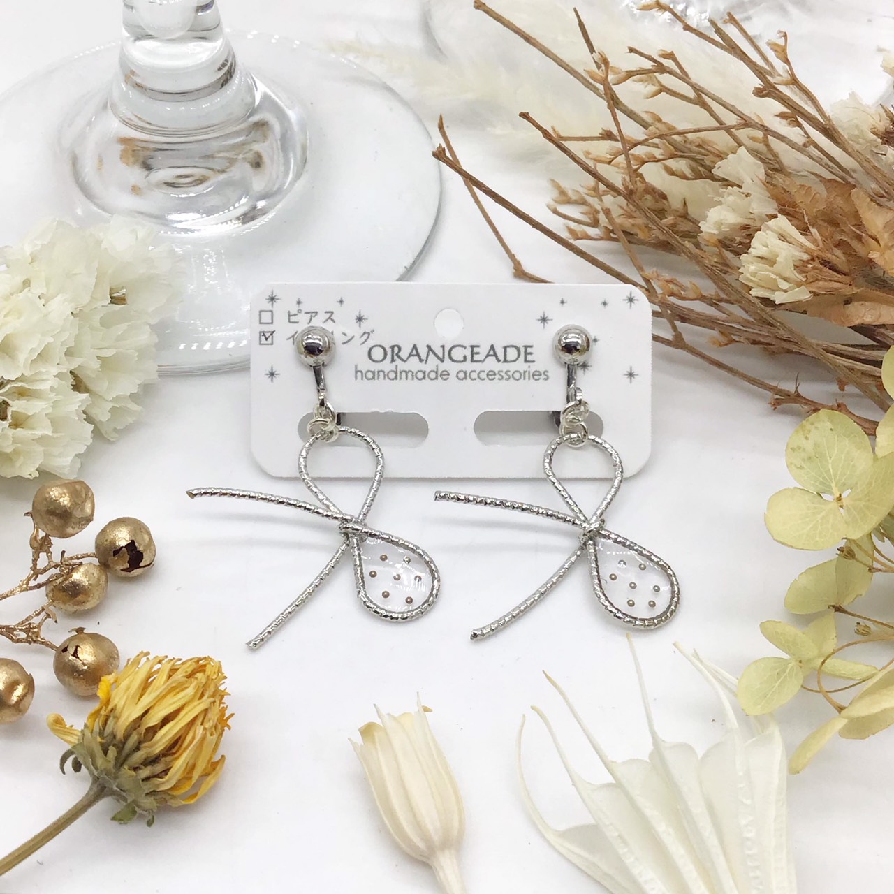 mellow ドライフラワー イヤリング タッセル 一点物 美品 作家アクセ ハンドメイドアクセサリー＆ドライフラワーfechule高円寺店 - 店舗概要