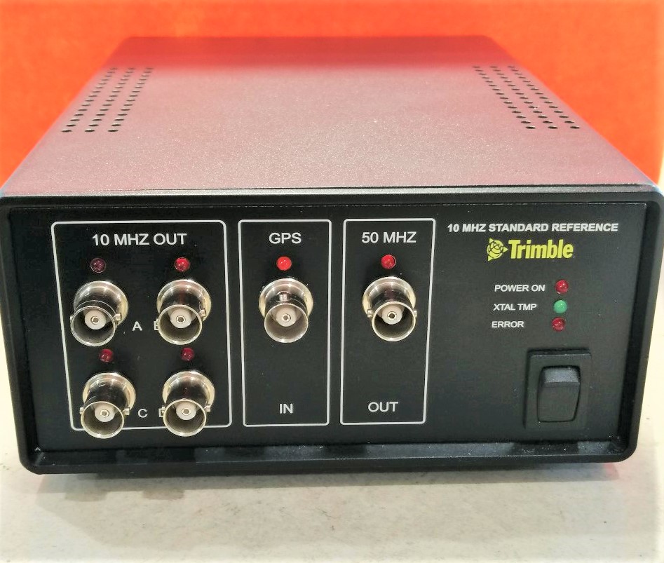 10MHZ REFERENCE STANDARD distruibutore di precisione.