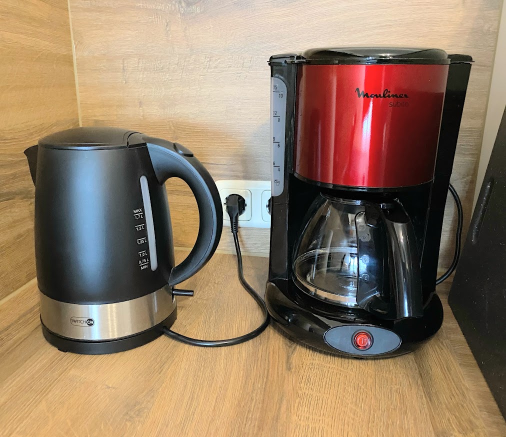 Kaffeemaschine, Wasserkocher, Senseo, Mixer...