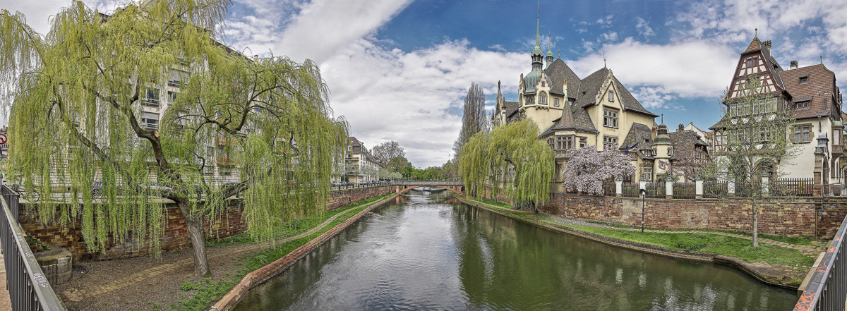 Strasbourg les quais - panoramique HDR - tirage 300mm X 860mm pleine feuille ou 180mm X 575mm avec marges - 170€ réf: straspan-015