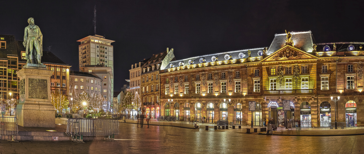Strasbourg Place Kleber - panoramique HDR - tirage 310mm X 750mm pleine feuille ou 200mm X 480mm avec marges - 150€ réf: straspan-011