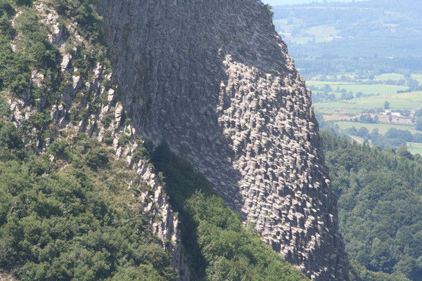 Les "orgues" de la Roche Tuillère