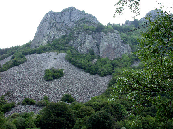 L'éboulis de la Roche Sanadoire