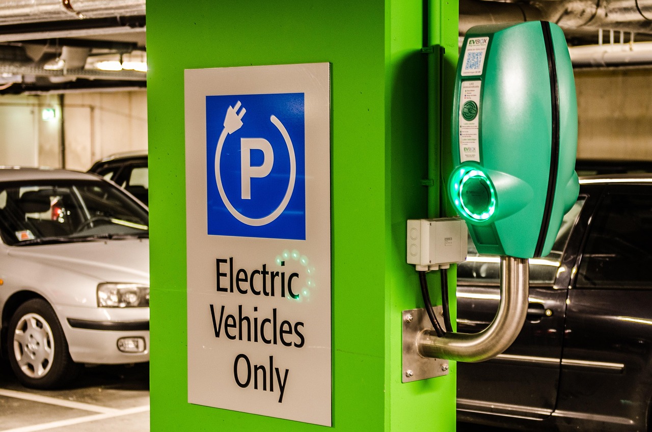 Elektrisch rijden in Nederland: zo vind je eenvoudig een laadstation