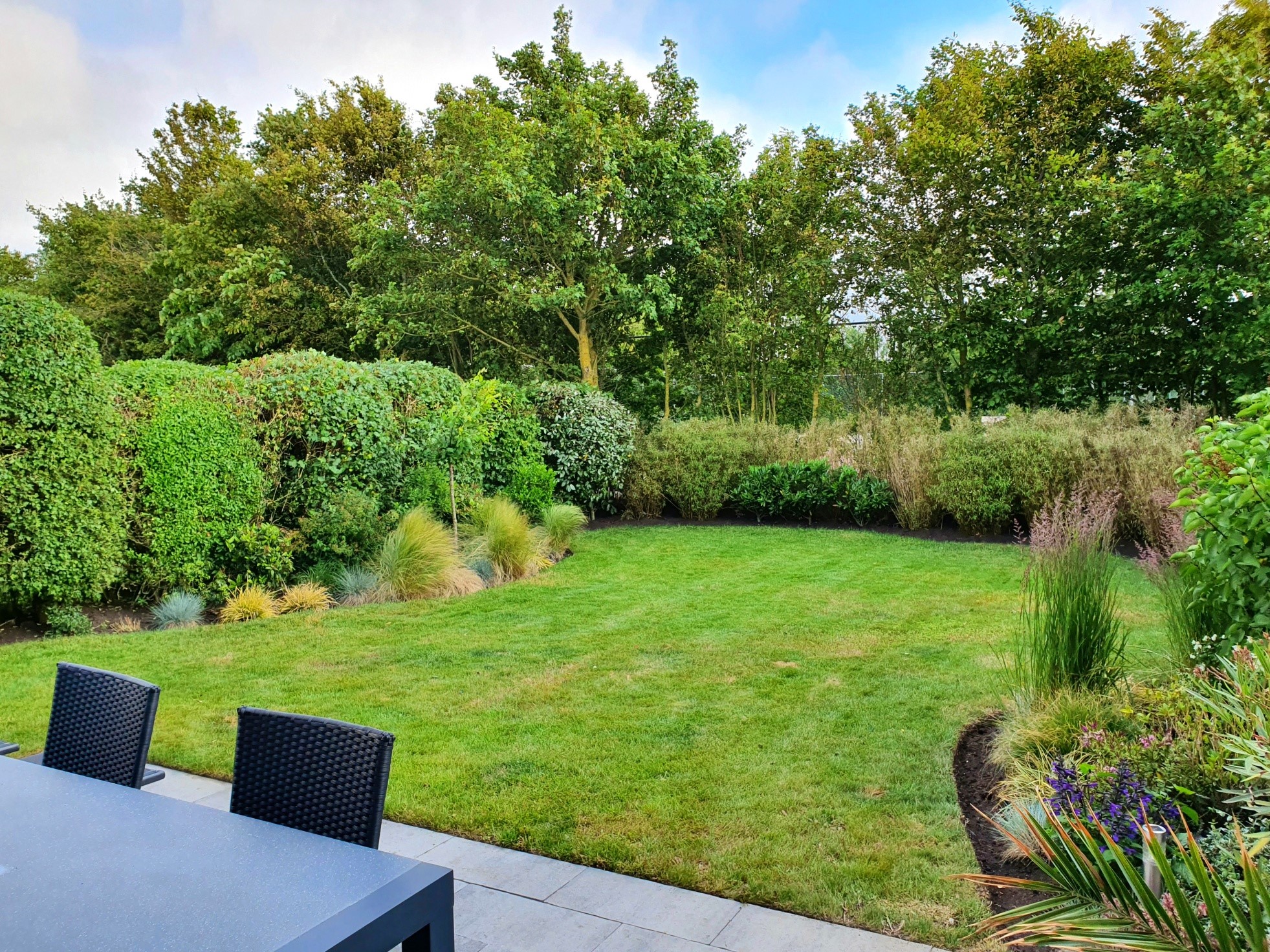 Komplett eingezäunter Garten