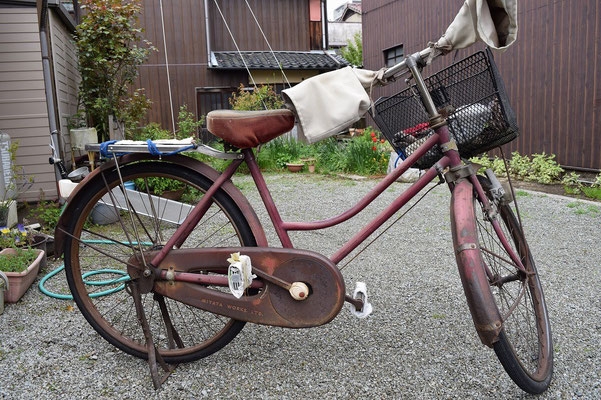 2019年6月22日（土）に96歳で召されて行ったきくちゃんの愛用自転車。ミヤタ自転車製の昭和35年のものです。60年近い歴史あり。