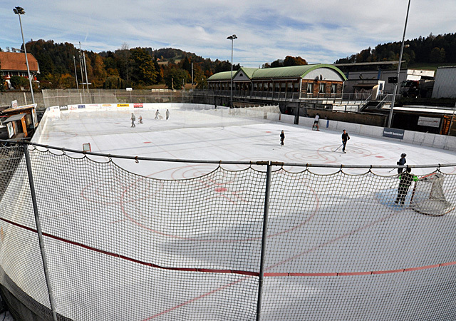 Kunsteisbahn - Lohnunternehmung Oskar Schenk GmbH...