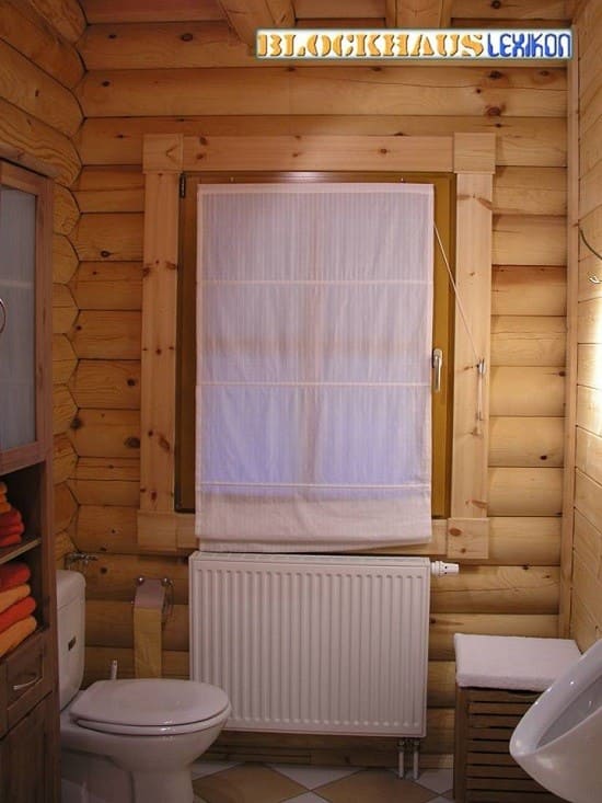 Gäste-WC im Blockhaus 